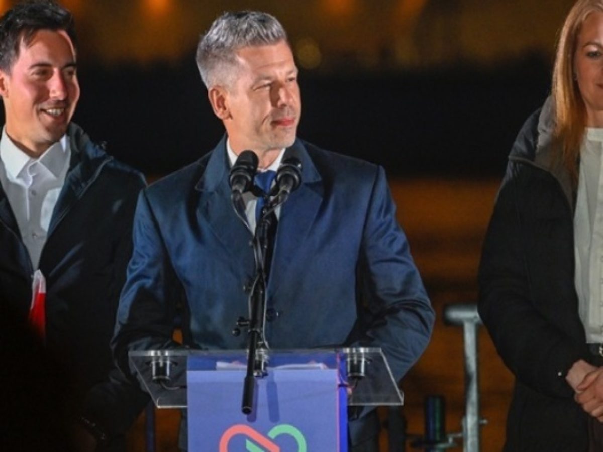 Ουγγαρία: Με εντυπωσιακή διαφορά επικράτησε ο Π. Μαγιάρ στις βουλευτικές εκλογές – Τέλος εποχής για τον Β. Όρμπαν