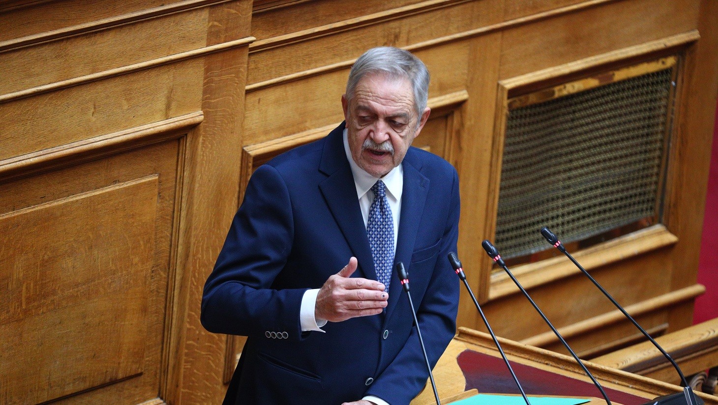 p.-koukoulopoulos-ethnika-epizimies-i