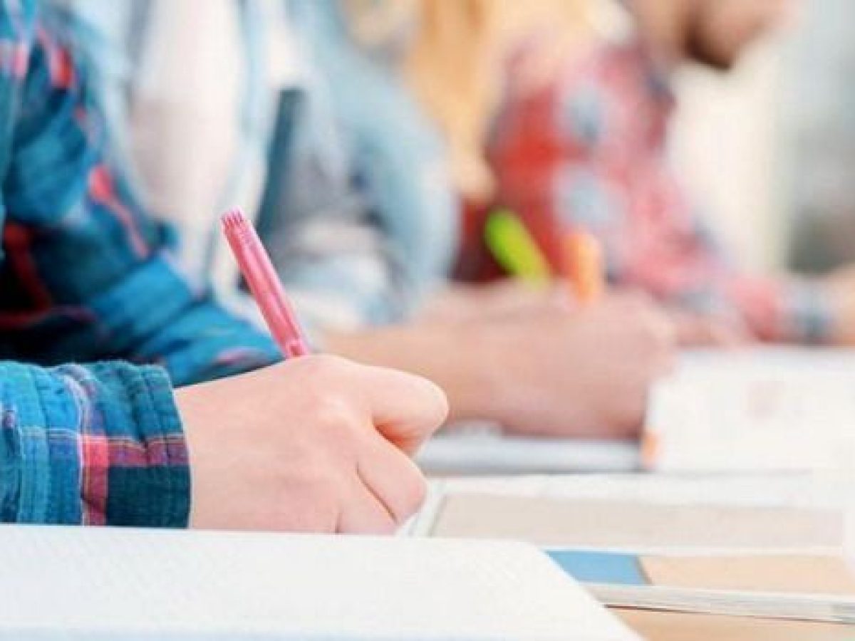 Πανελλήνιες 2026: 29 Μαΐου οι εξετάσεις – Tο πρόγραμμα