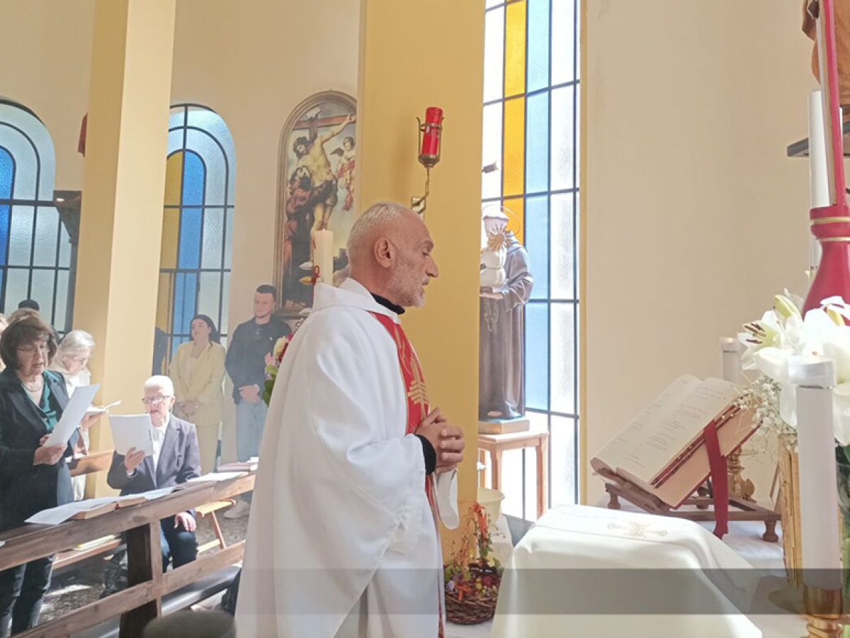 Πανηγυρική Θεία Λειτουργία της Αναστάσεως στην Καθολική Εκκλησία στην Κω