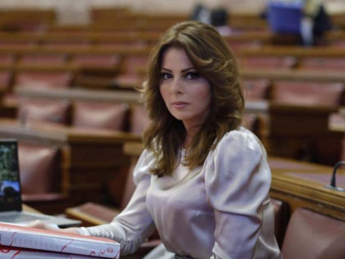 Παπακώστα: “Δεν έχω καμία απολύτως εμπλοκή σε όσα αδίκως και αβασίμως μου αποδίδονται”