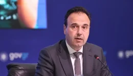 papastergiou-i-technologia-ginete-ergalio
