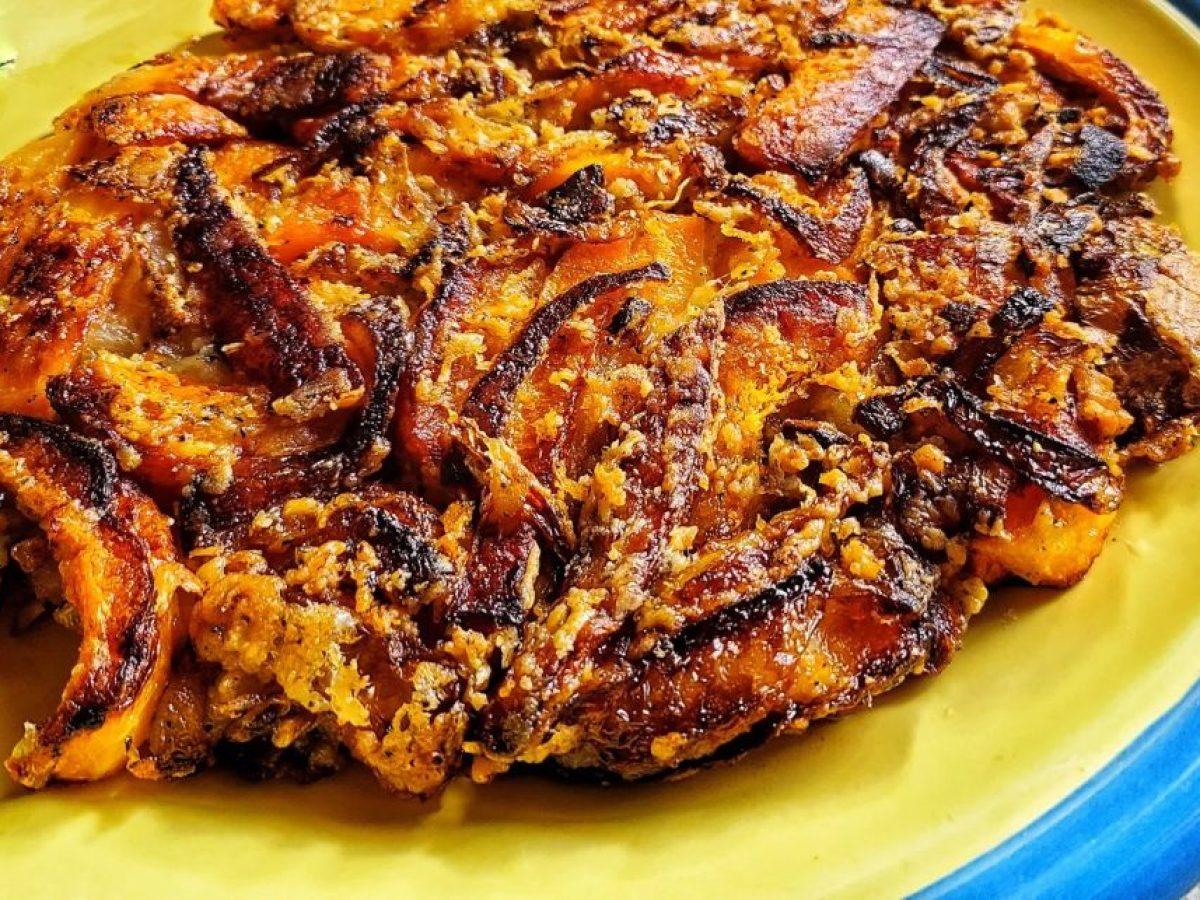 Παραδοσιακή κολοκυθοπαστίτσα Απειράνθου