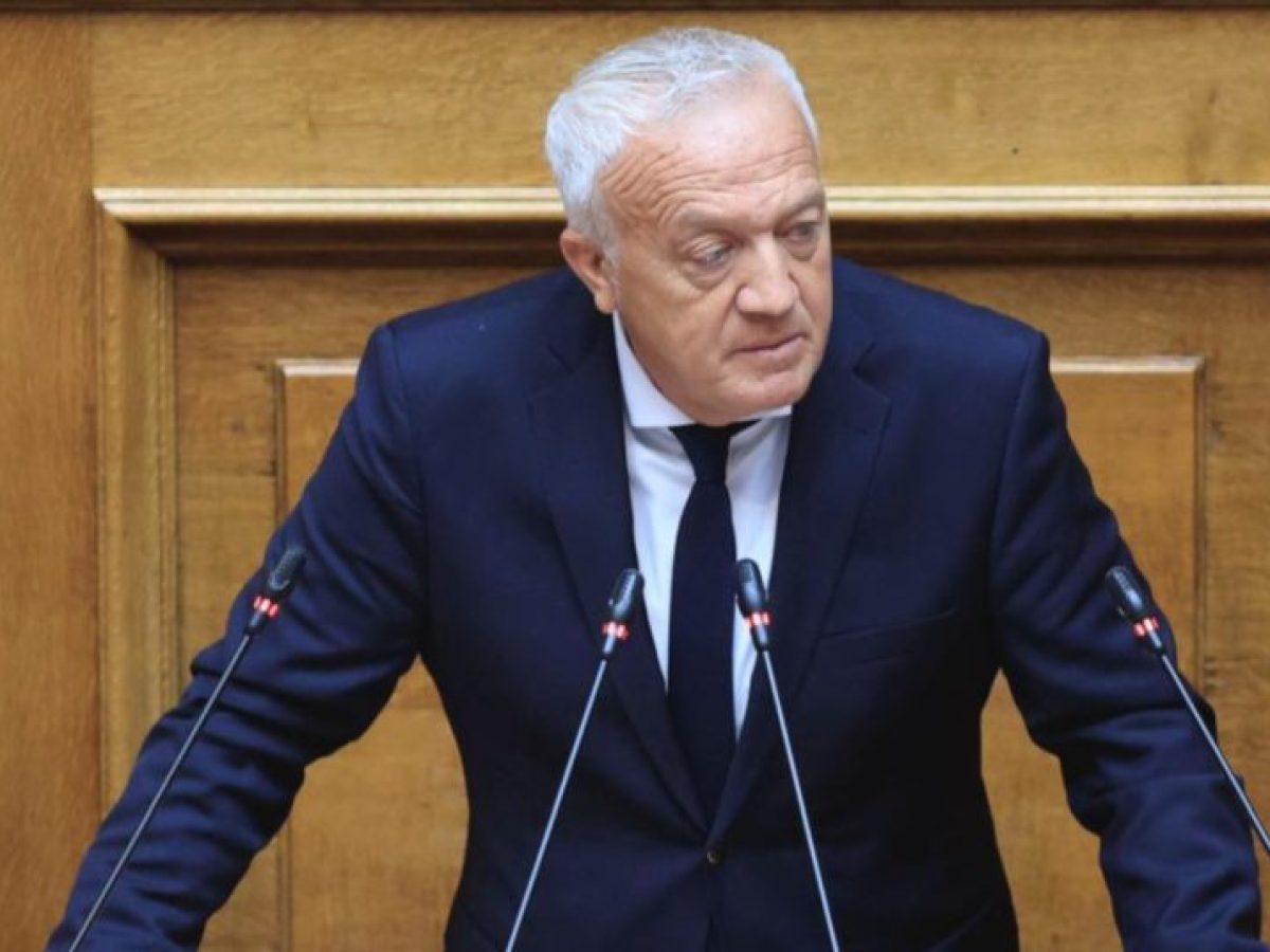 Παρέμβαση Μ. Καφούρου για την ενίσχυση των αστυνομικών και λιμενικών υπηρεσιών στις Κυκλάδες