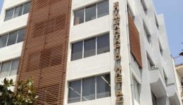 paremvasi-proedrou-epimelitiriou-gia-tin