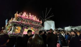 paros-perifora-tou-epitafiou-sti