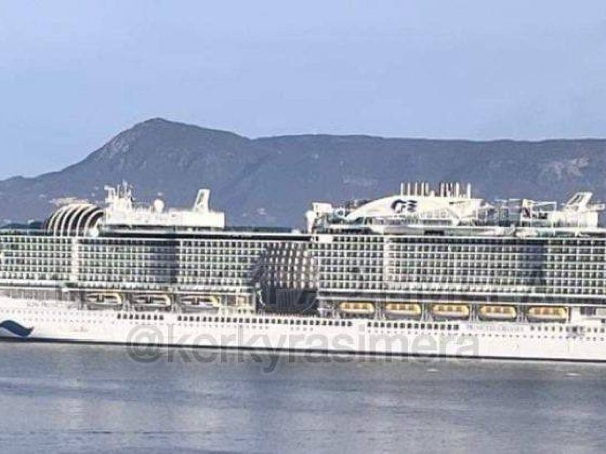 Πάσχα στην Κέρκυρα: Την Μ. Παρασκευή η κορύφωση των επισκεπτών – Πόσα κρουαζιερόπλοια είναι σήμερα στο νησί