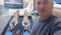 pascha-sto-Αgrinio-stithikan-i