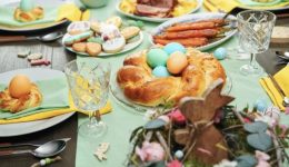 paschalina-avga-arnia-ke-kokoretsi