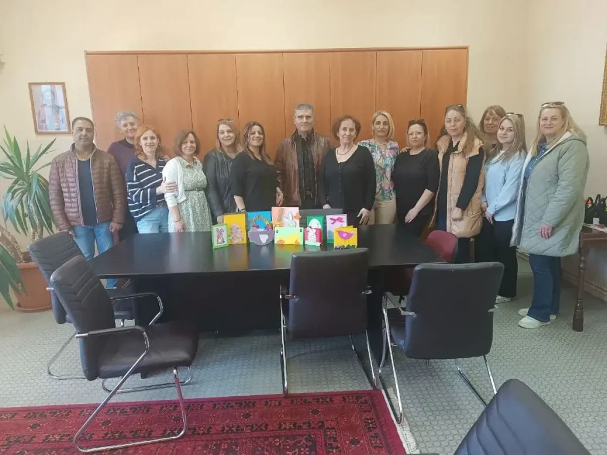 Πασχαλινές κάρτες αγάπης από τα παιδιά των ΚΔΑΠ σε συνεργασία με το πρόγραμμα «Βοήθεια στο Σπίτι»