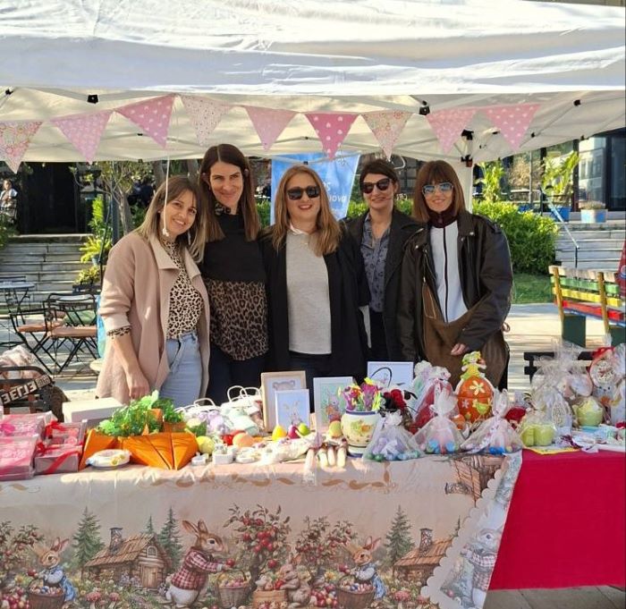 paschalino-bazar-me-kardia-ke-2