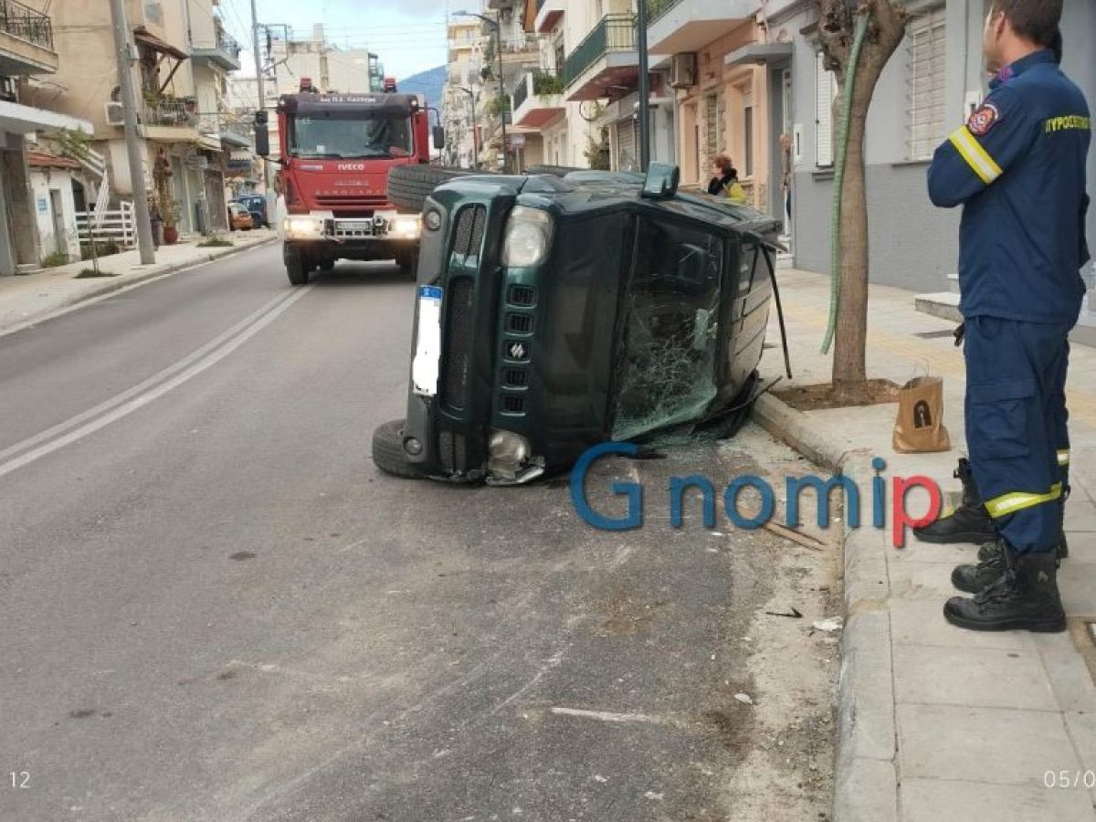 Πάτρα: Είχε Άγιο οικογένεια – Σφοδρή σύγκρουση οχημάτων στην Βορείου Ηπείρου στο ύψος της Σολωμού