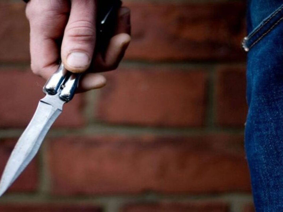 Πάτρα: Κυκλοφορούσε με μαχαίρι 32 εκατοστών