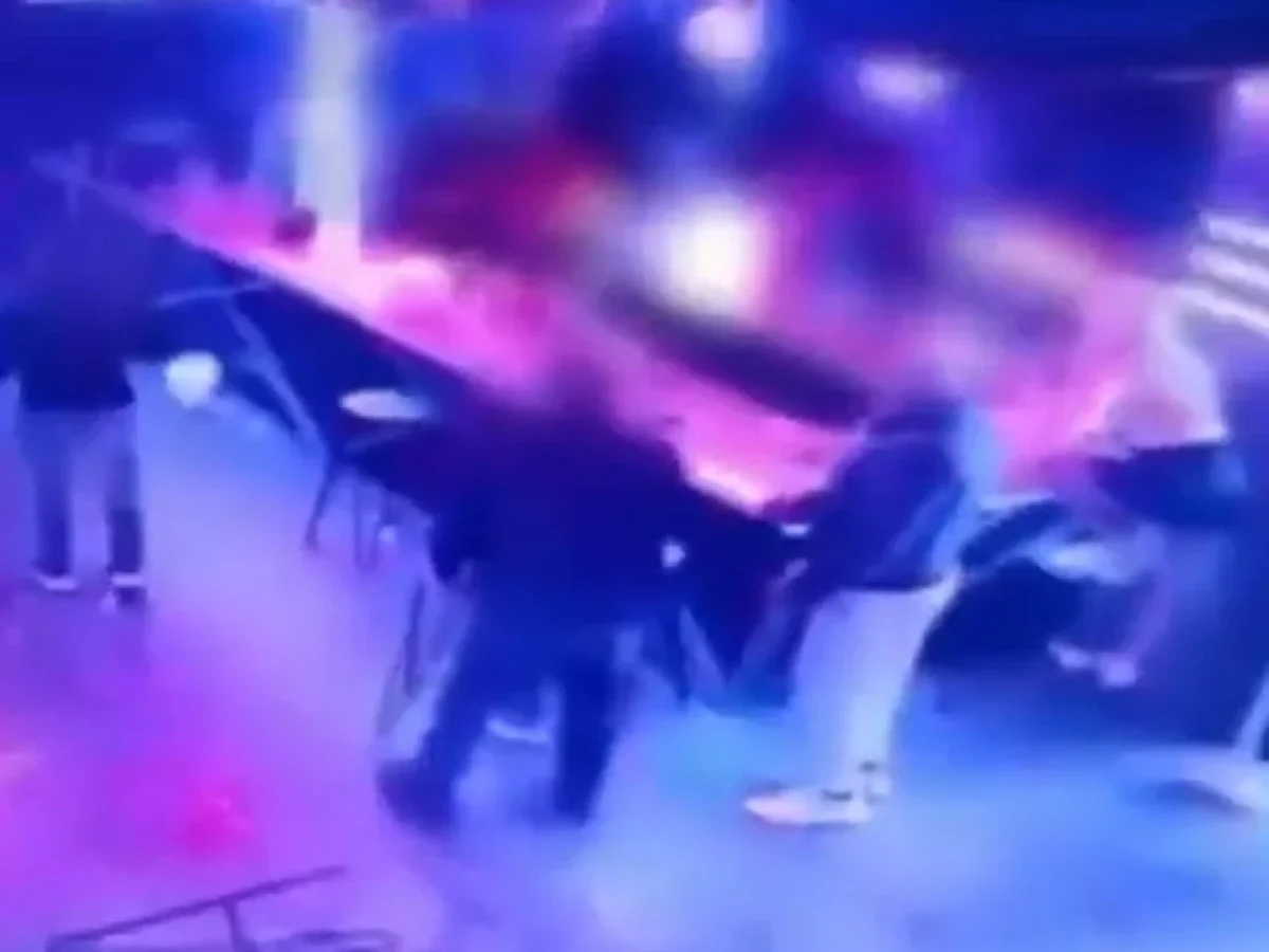 Πάτρα: Ο διακινητής ναρκωτικών ήταν παρών στο έγκλημα στο “Αβαντάζ”! Μητέρα και θεία προφυλακισμένου, η γυναίκα που συνελήφθη μαζί του