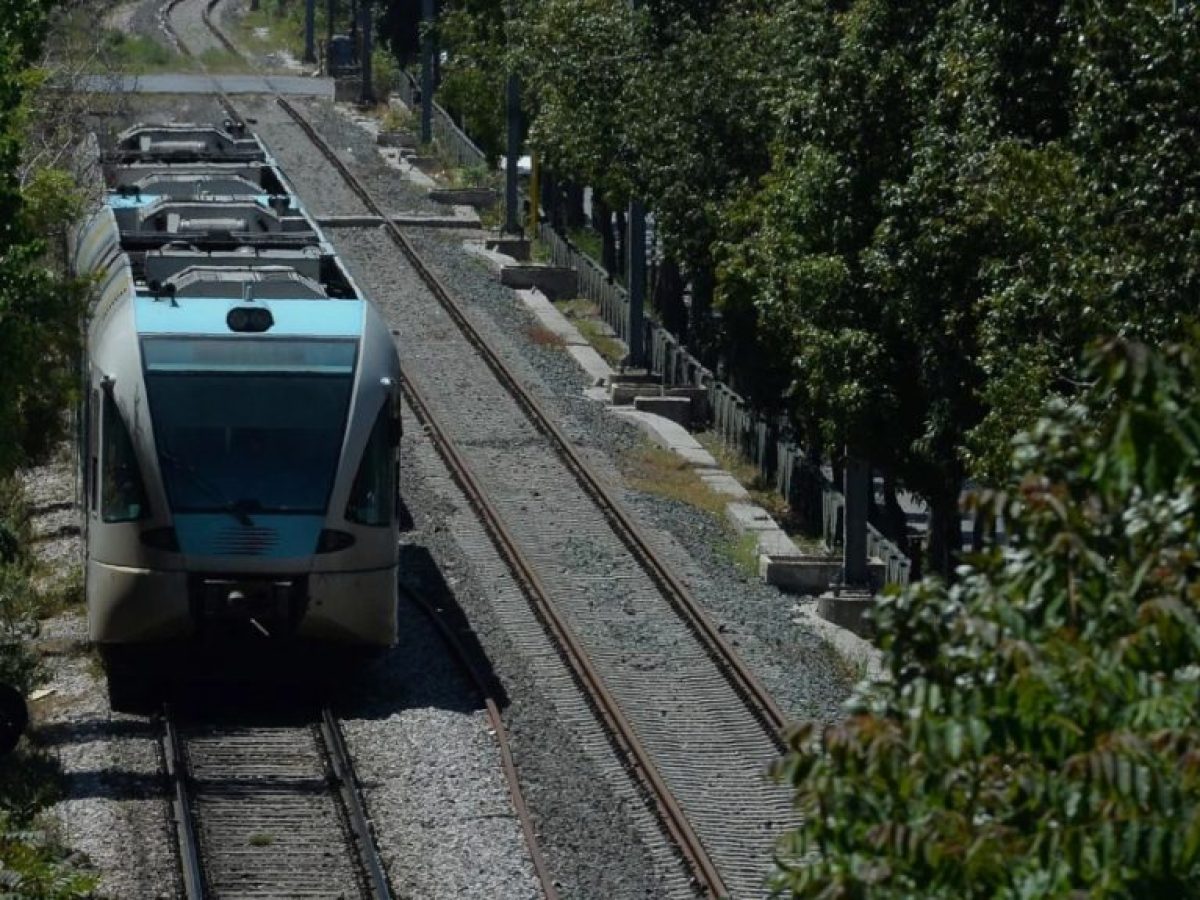 Πάτρα – Τρένο: Το ΤΕΕ Δυτικής Ελλάδας «στριμώχνει» το Υπουργείο για τους φακέλους