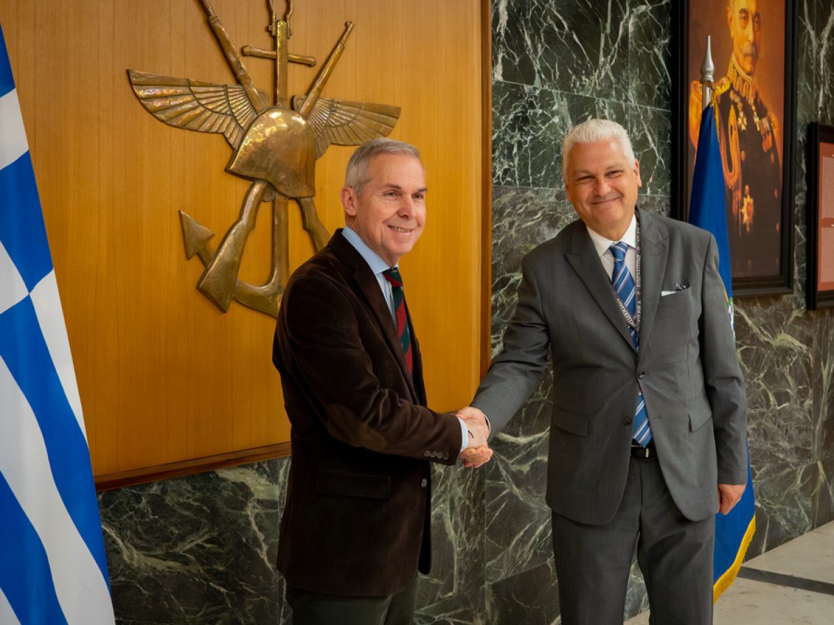 ΠΔΕ : Ανανέωση συνεργασίας με το Υπουργείο Εθνικής Άμυνας για έρευνα και εκπαίδευση