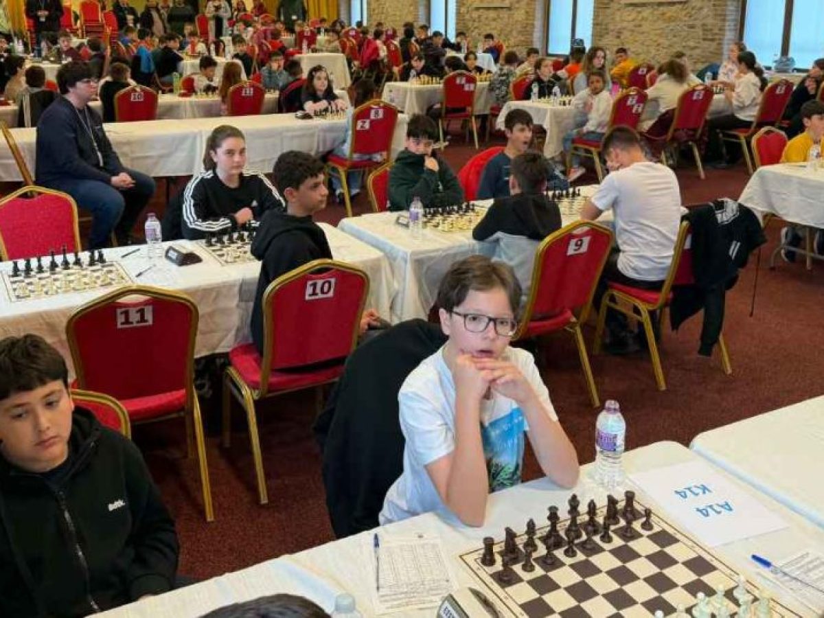 Παιδιά από την Πελοπόννησο στο Άργος για το Περιφερειακό Πρωτάθλημα Σκάκι