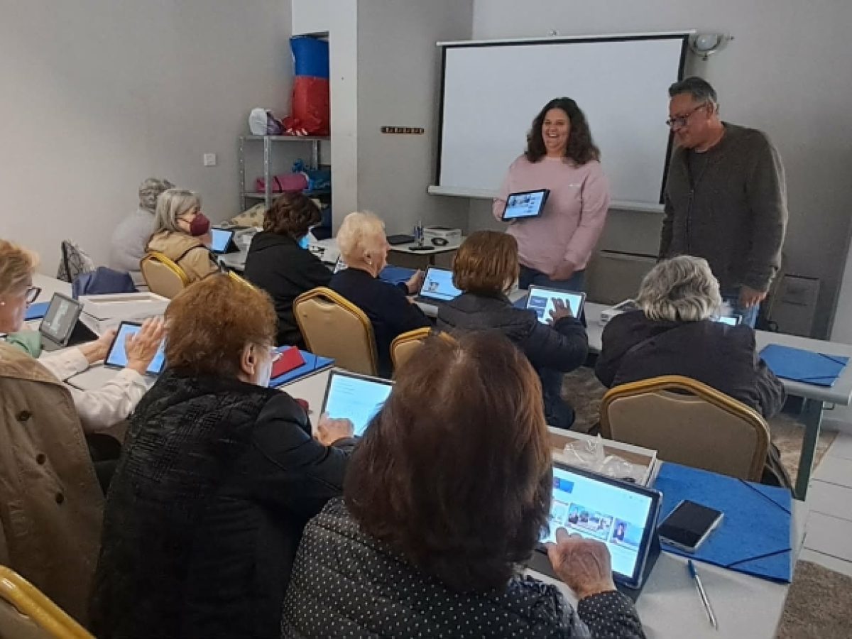 Πιο κοντά στη γνώση μ’ ένα «κλικ»: Ξεκίνησαν τα μαθήματα ψηφιακής ενδυνάμωσης στο ΚΑΠΗ Σπάρτης