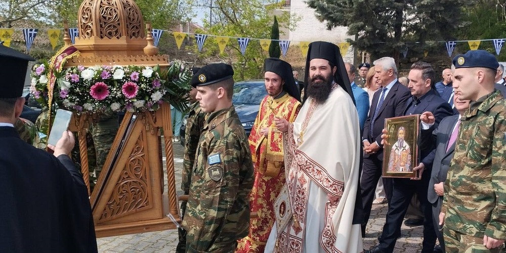 pithio-didimotichou-me-ta-kirillia-1