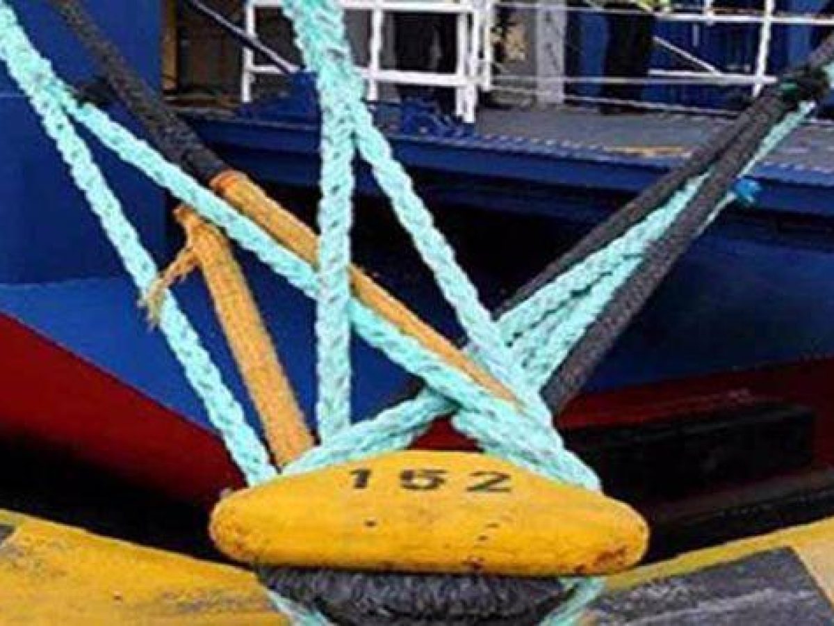 ΠΝΟ: 24ωρη απεργία σε όλες τις κατηγορίες πλοίων την Πρωτομαγιά