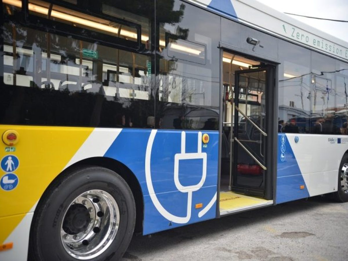 Πώς έγινε η επίθεση στον οδηγό του αστικού λεωφορείου στα Χανιά – «Αυτός που το έκανε ήταν βαλτός» λέει ο ίδιος στο ΕΡΤnews