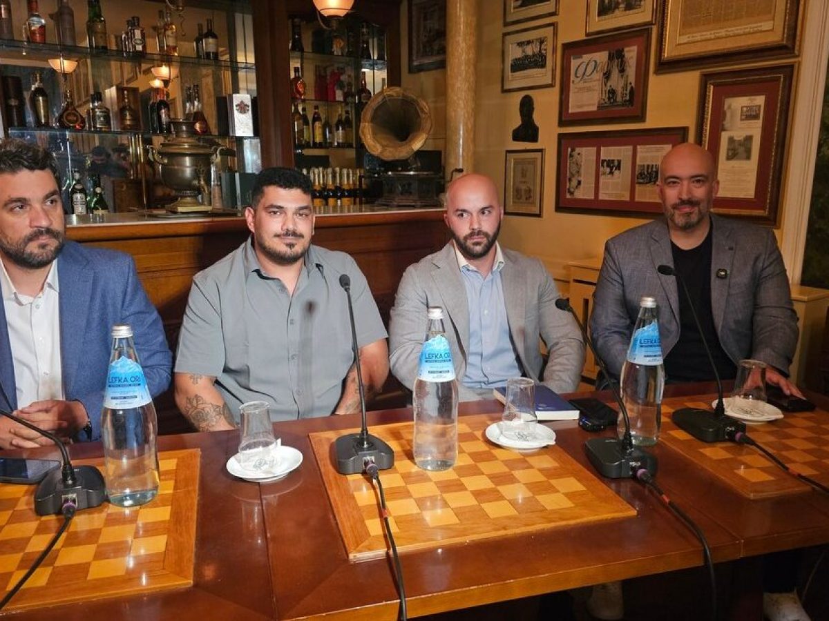 Πώς ένας επιχειρηματίας μπορεί να γίνει «Επαγγελματίας 5 αστέρων» και να «σπάσει το ταβάνι»; – Παρουσιάστηκε στα Χανιά το βιβλίο του Σπύρου Ανδριανού