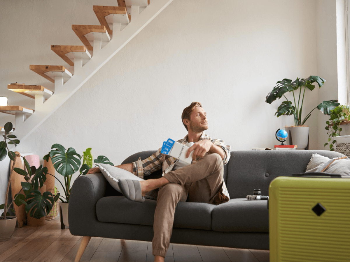 Πόσα βγάζουν κατά μέσο όρο καταλύματα βραχυχρόνιας μίσθωσης στην Ελλάδα – Σε υψηλό επίπεδο οι Κυκλάδες