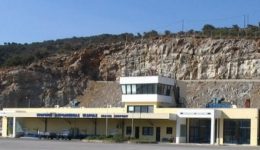 poulane-ta-aerodromia-tou-voriou