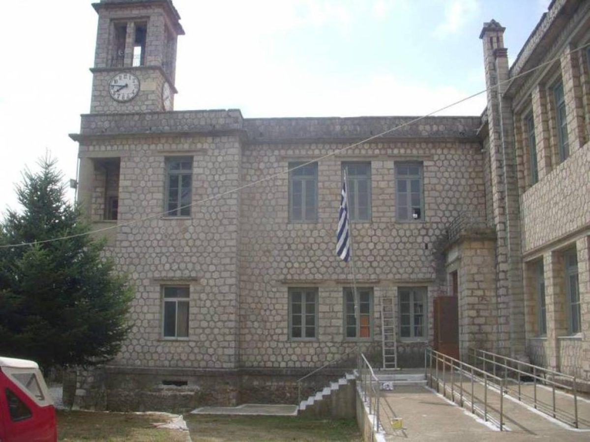 Προγραμματίζεται αυτοψία στο παλαιό Δημοτικό Σχολείο Γεωργιτσίου έπειτα από την παρέμβαση τηςΓρηγοράκου