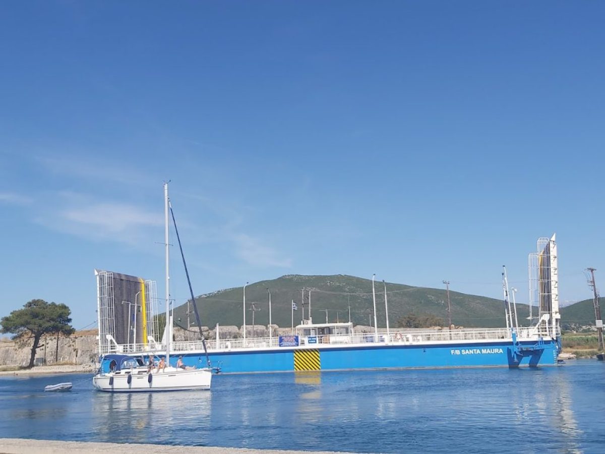 Προσωρινό πρόγραμμα ανοίγματος γέφυρας Αγίας Μαύρας από 20 Απριλίου