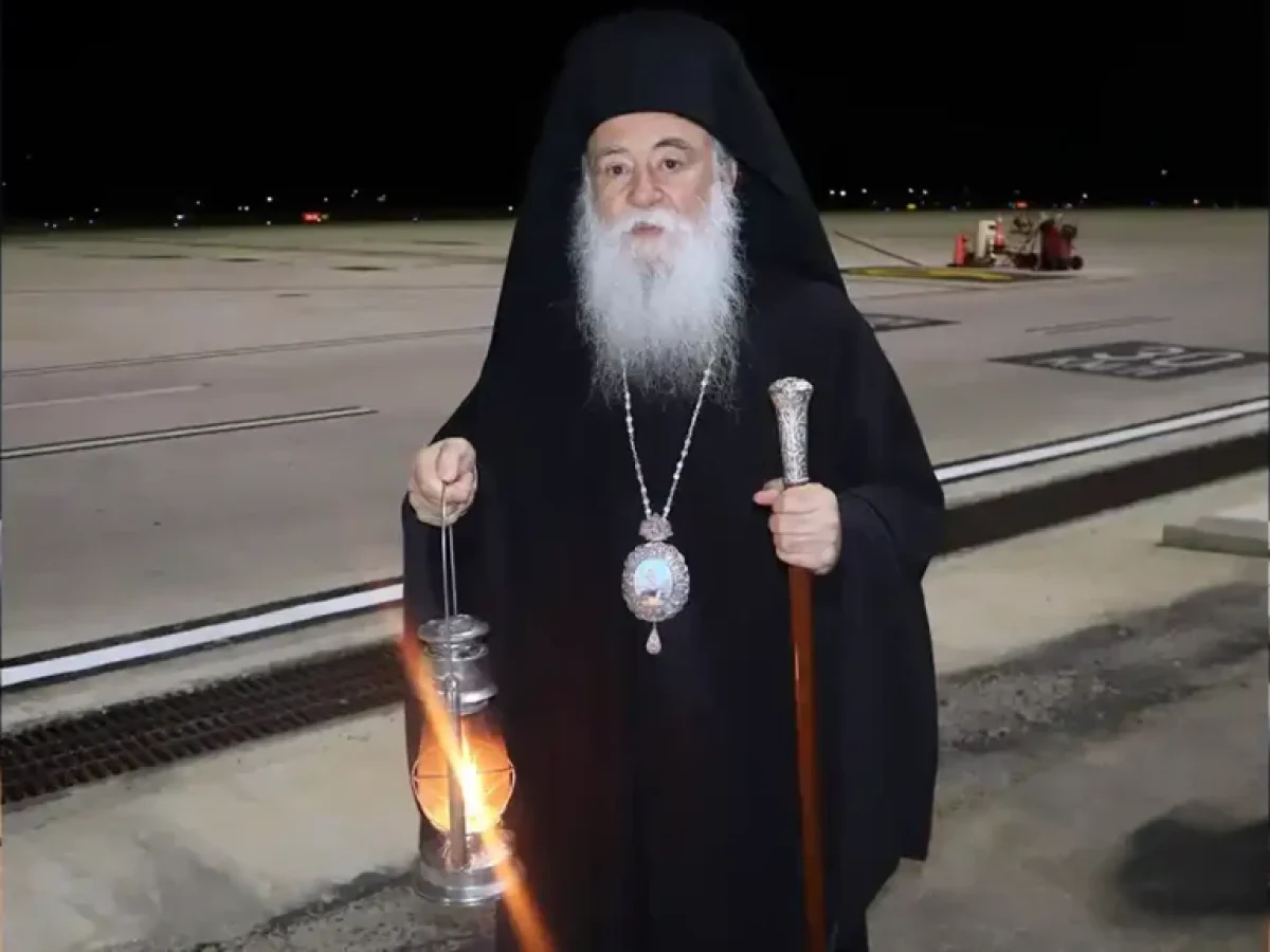 Πρώτη η Ζάκυνθος στην υποδοχή του Αγίου Φωτός το Μεγάλο Σάββατο