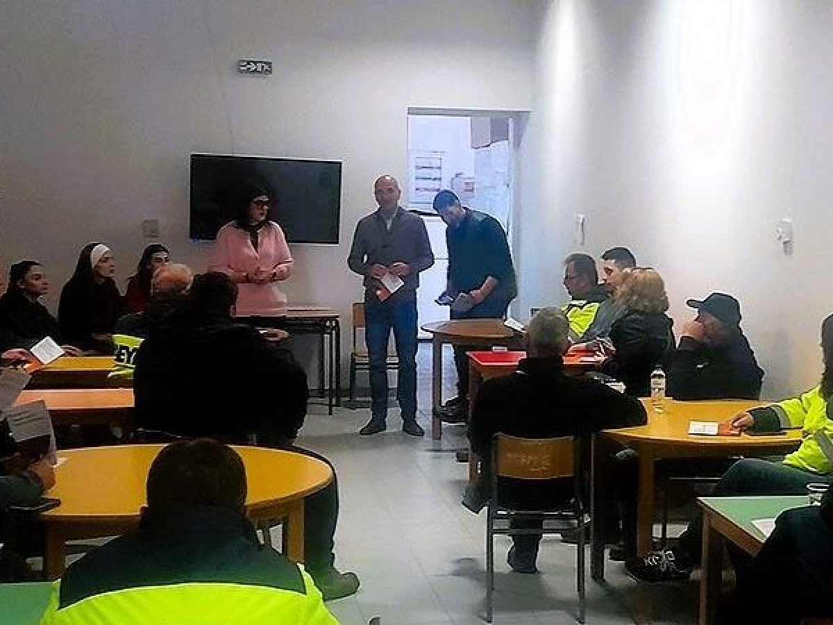 Πρωτοποριακό πρόγραμμα για την καταπόνηση των εργαζομένων