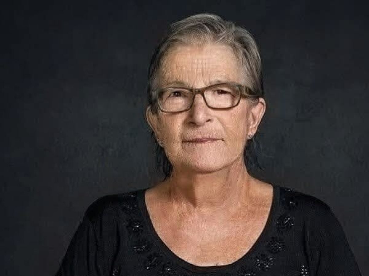 Ψήφισμα του Δημοτικού Συμβουλίου για την εκδημία της Ελένης Καρύδη