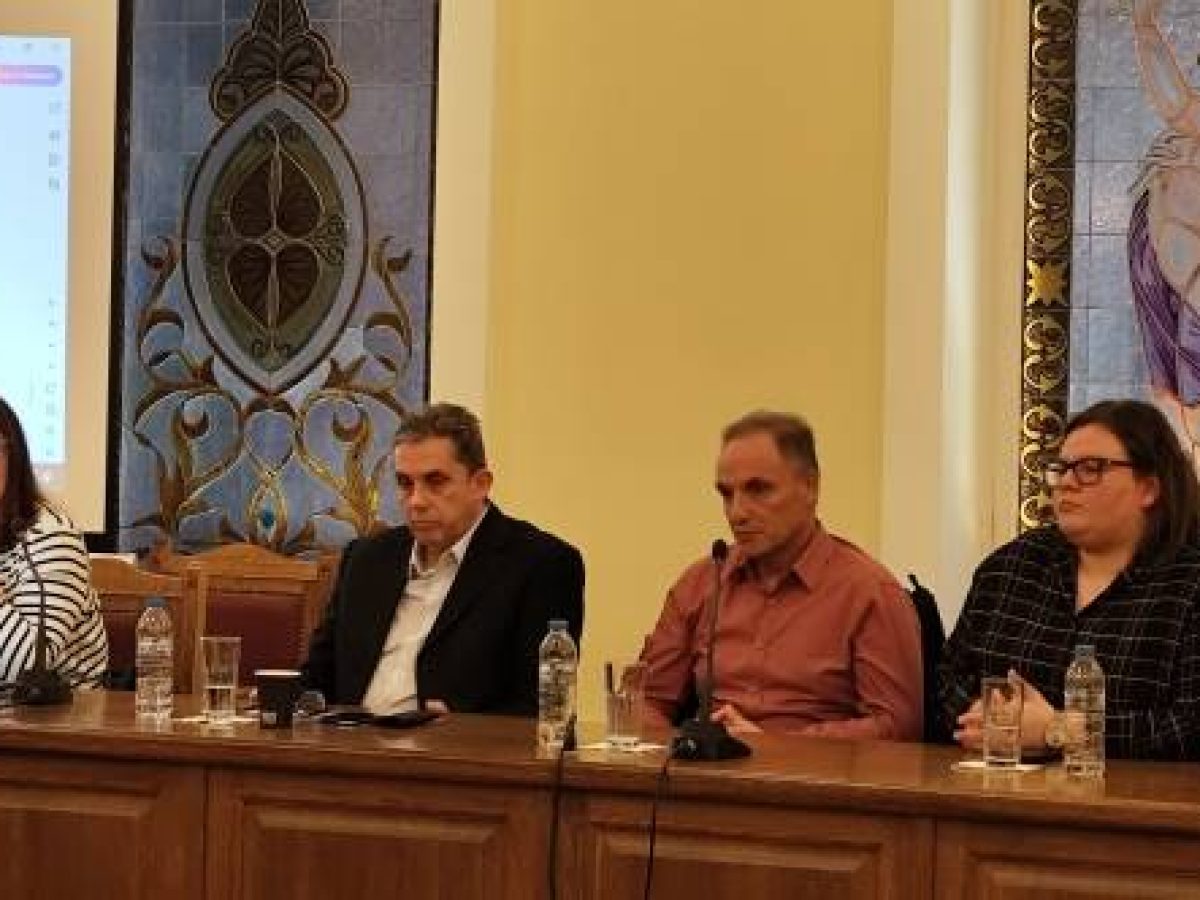 ΠΑΜΘ: στελέχη των διευθύνσεων ανάπτυξης Ροδόπης και  Ξάνθης στην παρουσίαση της πλατφόρμας «OpenBusiness»