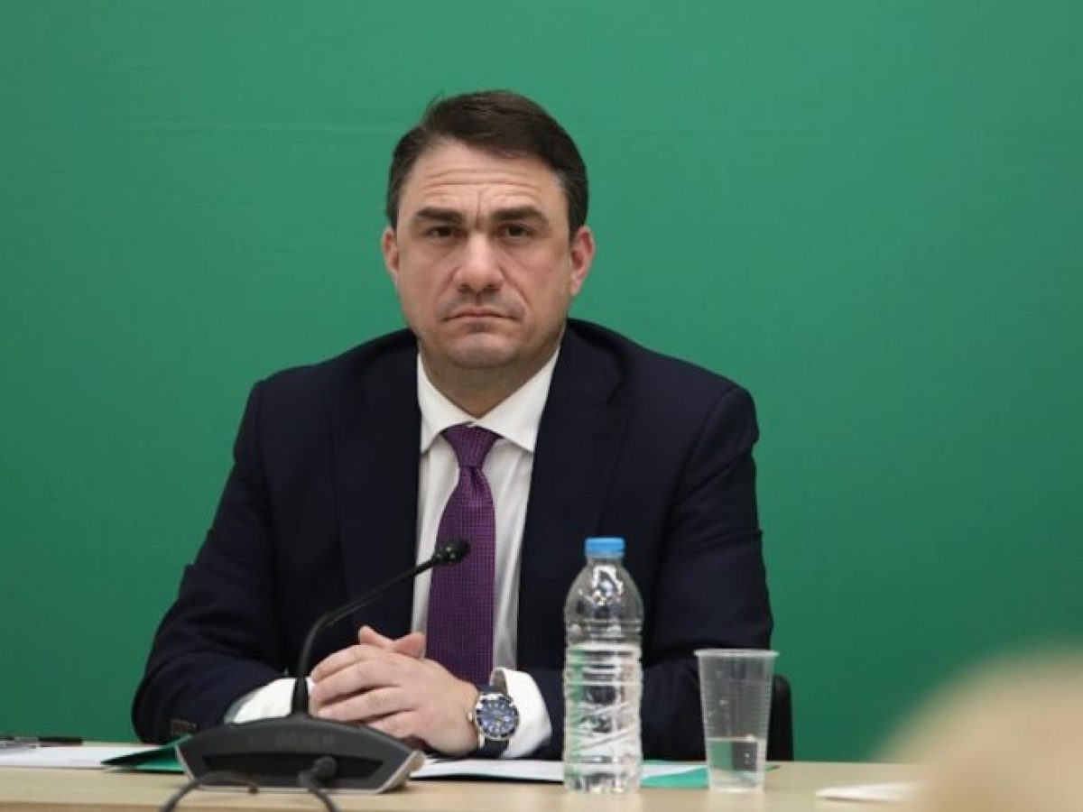 ΠΑΣΟΚ κατά Μητσοτάκη: «Υποκρισία για το κράτος δικαίου» – Σφοδρή επίθεση Τσουκαλά και πολιτική σύγκρουση υψηλών τόνων