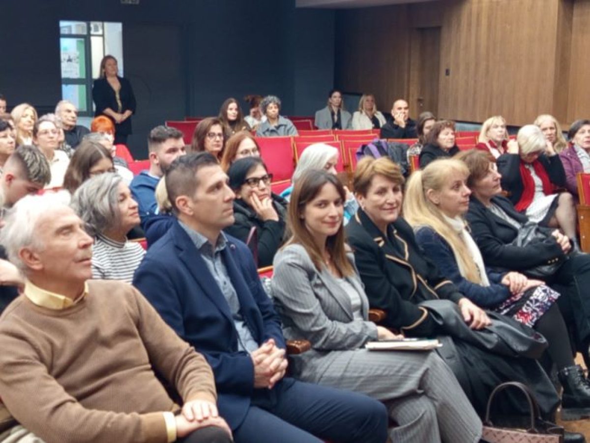 Ραφήνα: Μια δράση αλληλεγγύης που δίνει χώρο στην ελπίδα, από τις «Αέλιες Νηρηίδες»