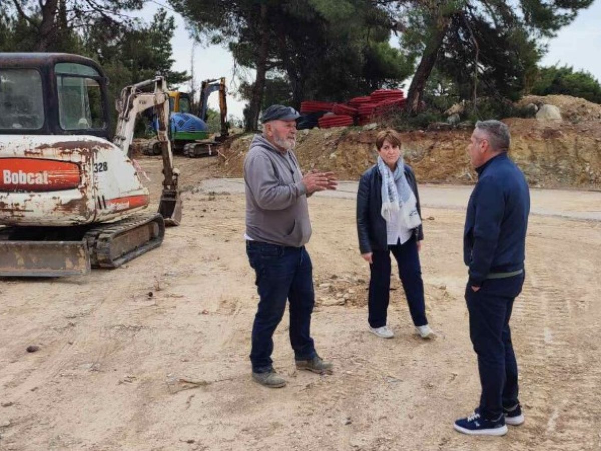 Ραφήνα: Σε εξέλιξη οι εργασίες ανάπλασης του ΟΤ. 107 στην Καλλιτεχνούπολη