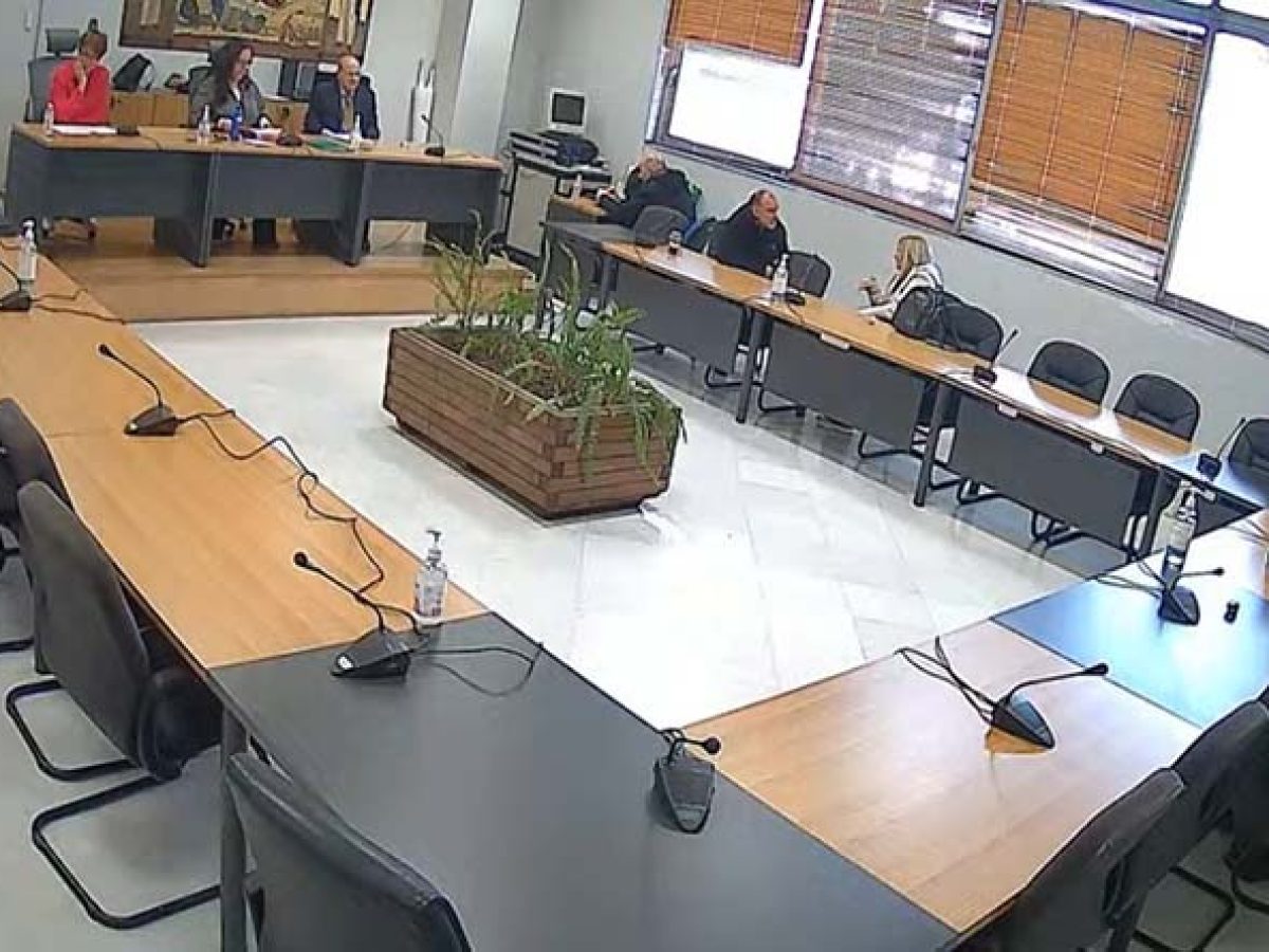 &Rho;&alpha;&phi;ή&nu;&alpha;: &Tau;&eta;&nu; &Pi;έ&mu;&pi;&tau;&eta; 30 &Alpha;&pi;&rho;&iota;&lambda;ί&omicron;&upsilon; &eta; &epsilon;&iota;&delta;&iota;&kappa;ή &sigma;&upsilon;&nu;&epsilon;&delta;&rho;ί&alpha;&sigma;&eta; &Lambda;&omicron;&gamma;&omicron;&delta;&omicron;&sigma;ί&alpha;&sigmaf; &tau;&eta;&sigmaf; &Delta;&eta;&mu;&omicron;&tau;&iota;&kappa;ή&sigmaf; &Alpha;&rho;&chi;ή&sigmaf;