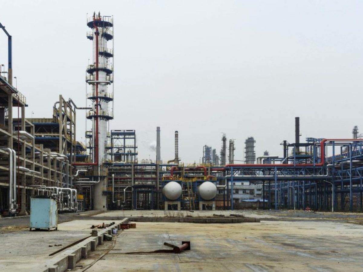 Ραγδαία αποκλιμάκωση καταγράφουν οι τιμές του πετρελαίου