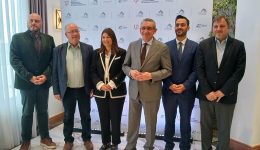 santorini-me-epitichia-oloklirothike-chthes-1