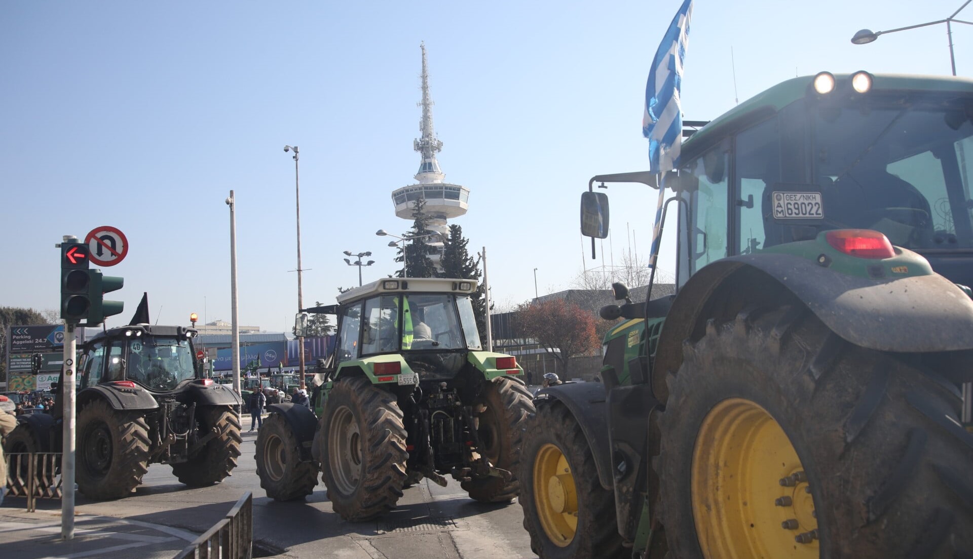 serres-bloko-ston-promachona-etimazoun