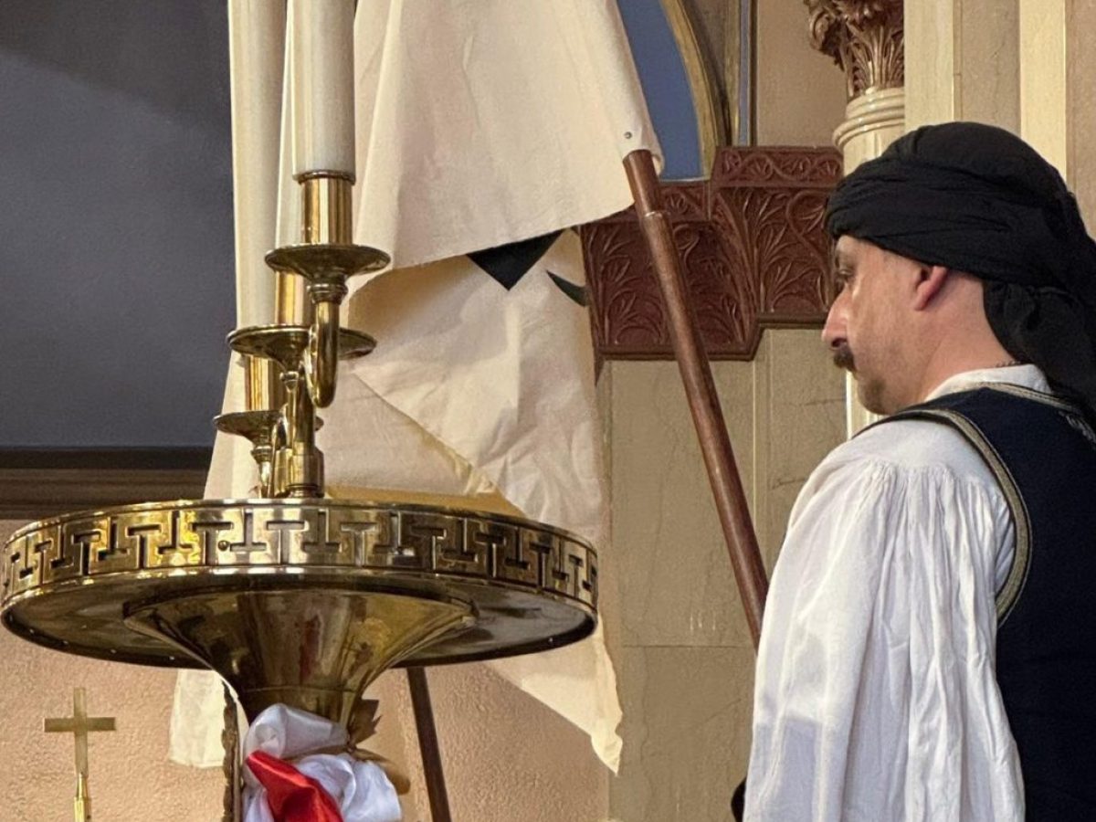 Σήκωσε μπαϊράκι και παρέλασε στη Νέα Υόρκη ο Αντιπεριφερειάρχης Αιτωλοακαρνανίας