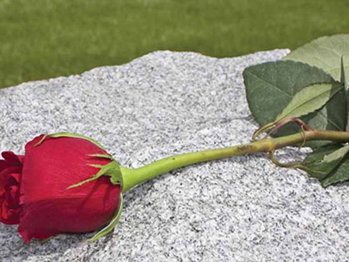 Συλλυπητήριο ψήφισμα του Συνδέσμου Φιλολόγων Αργολίδας για το θάνατο της Ιωάννας Διάκου-Αλιβιζάτου