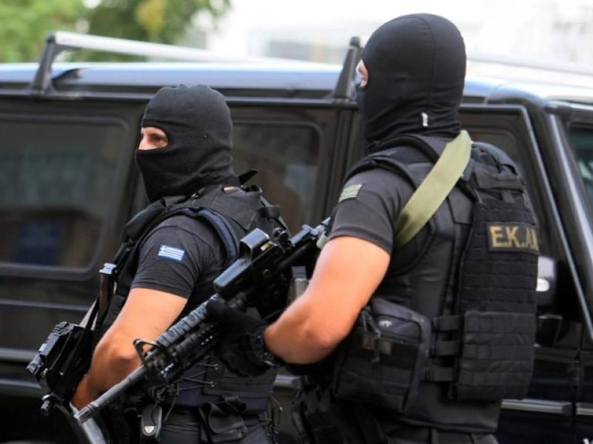 Σύλληψη 39χρονου για αιματηρό επεισόδιο με πυροβολισμούς στον Άγιο Δημήτριο – Εκκρεμούσε ένταλμα και πολυετής ποινή