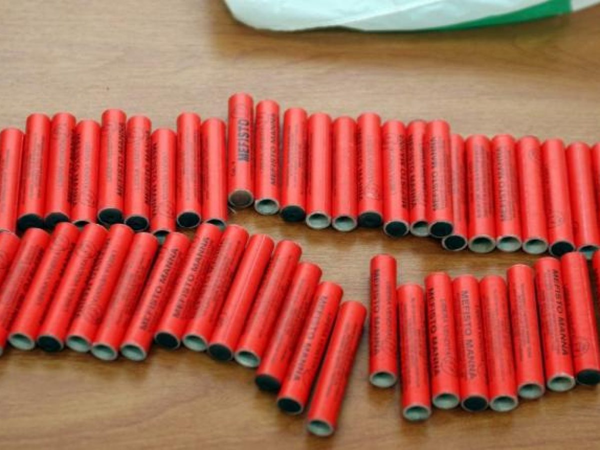 Συλλήψεις για εκρηκτικά και κροτίδες σε Αιτωλοακαρνανία και Ηλεία