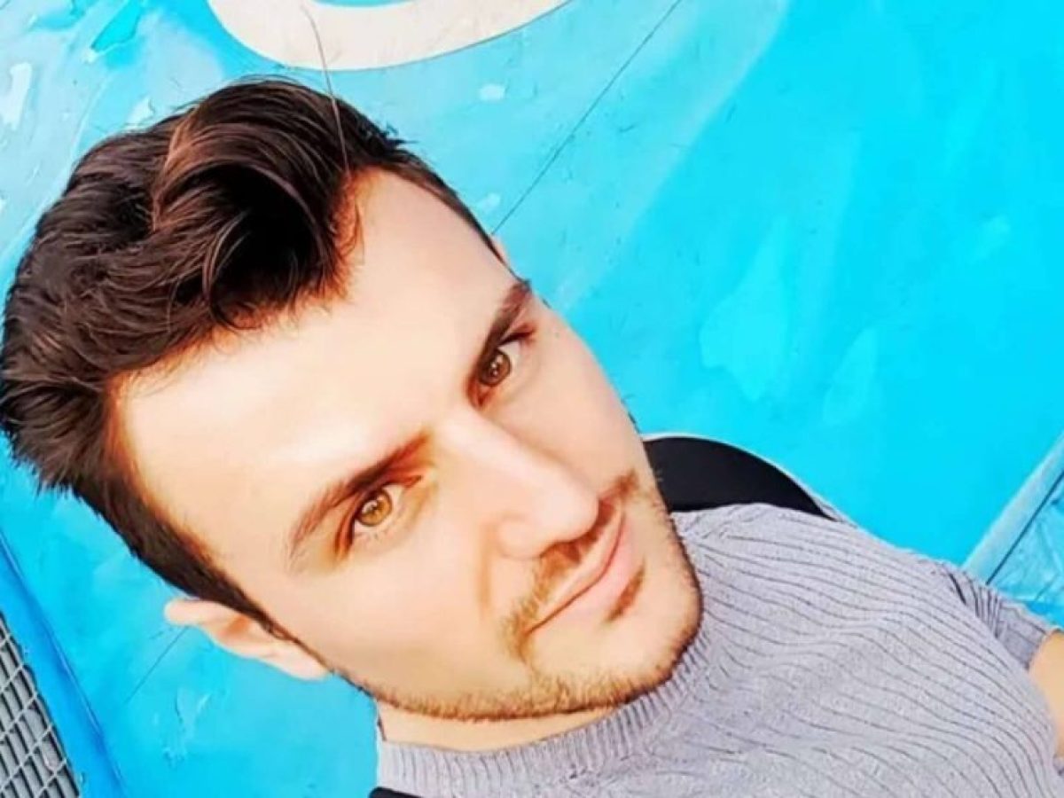 Συμπάροικος και η ξαδέλφη του συνελήφθησαν στην Τουρκία γιατί ξεδίπλωσαν ελληνική σημαία μέσα στην Αγιά Σοφιά