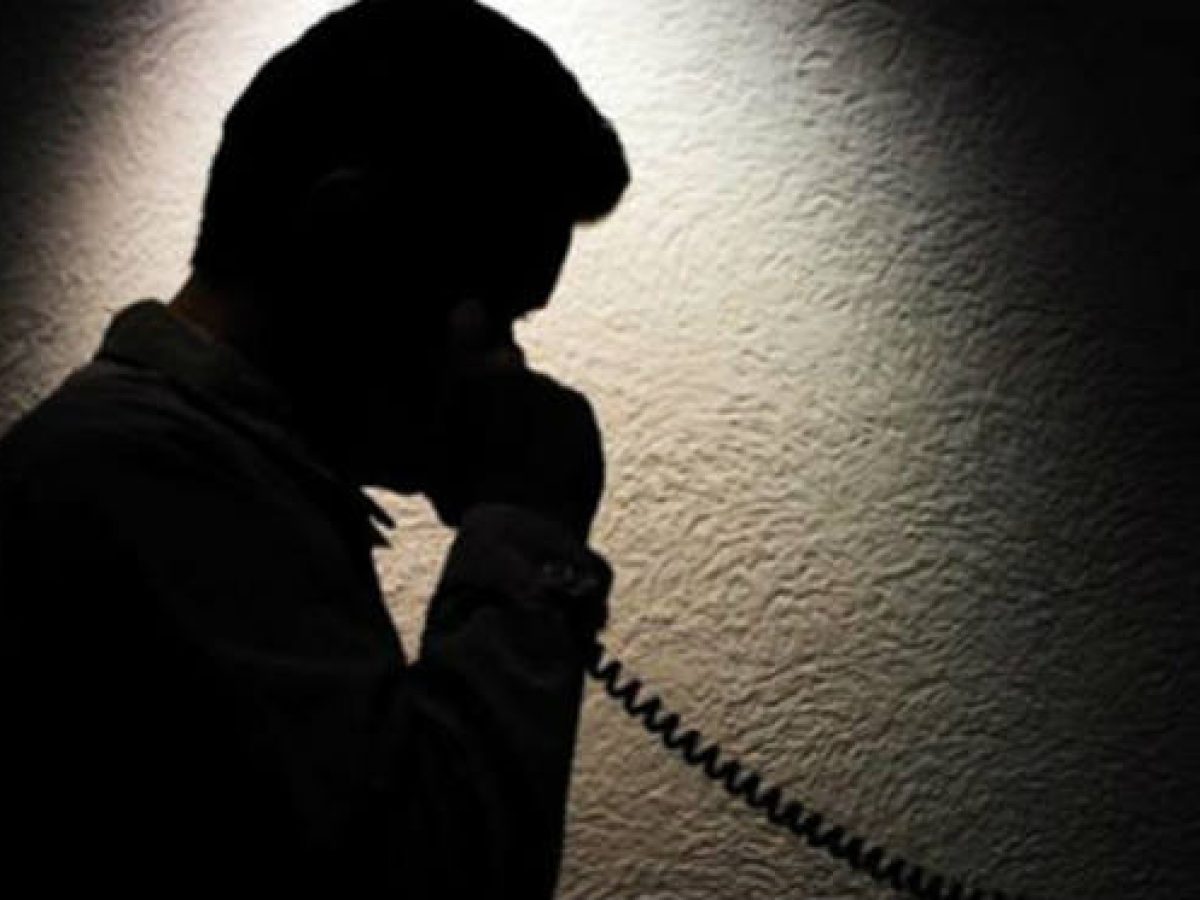 Συναγερμός στην Εύβοια: Επιτήδειος παριστάνει τον διοικητή Αστυνομίας και στήνει απάτη με κάρτες των 100€
