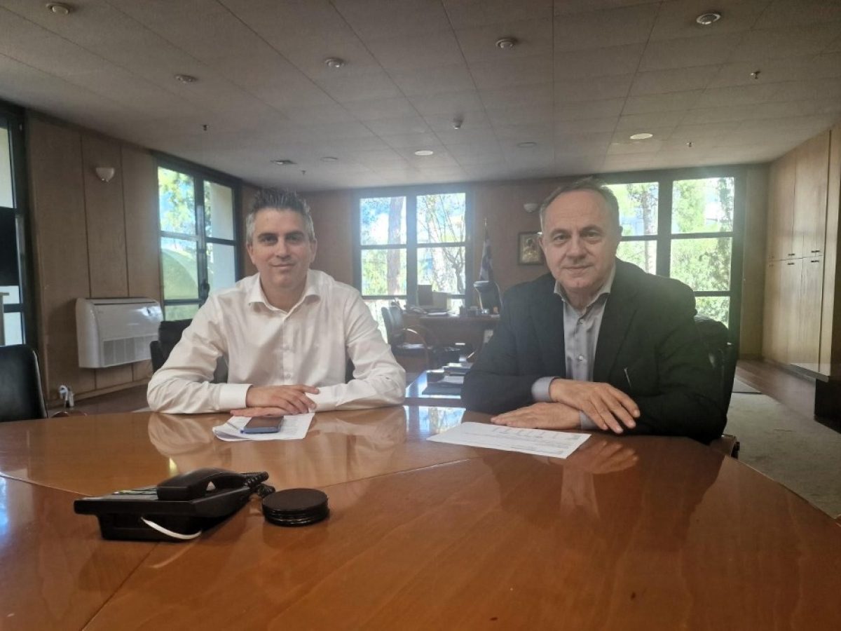 Συνάντηση Δημάρχου Λαμιέων με τον Υπουργό Υποδομών και Μεταφορών