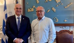 sinantisi-g.-leontariti-me-ton