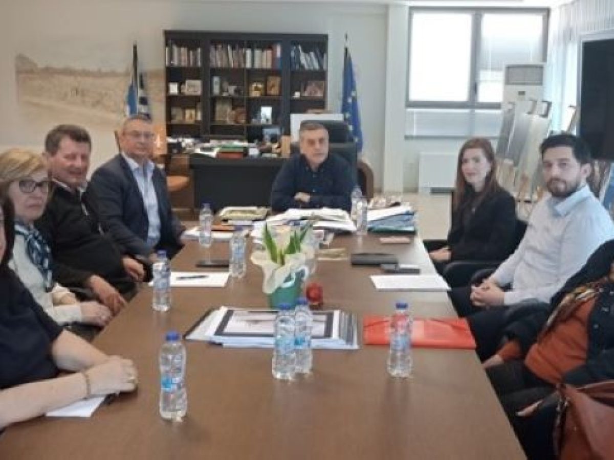 Συνάντηση Κουρέτα με τον Σύλλογο Ατόμων με Ειδικές Ανάγκες Ν. Τρικάλων  η «Ελπίδα»